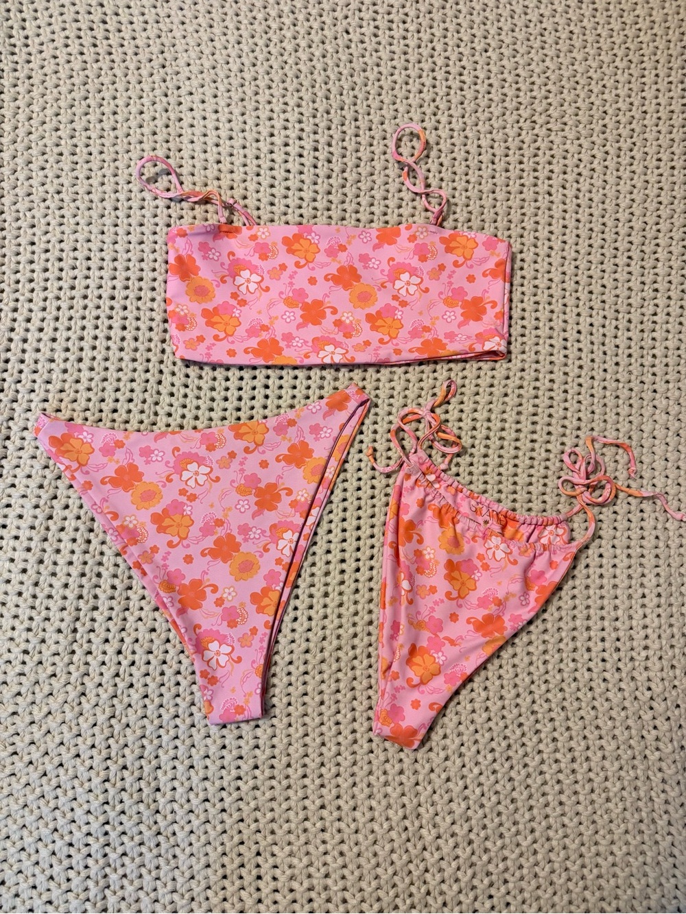 Skatie Maui Bikini Size Large